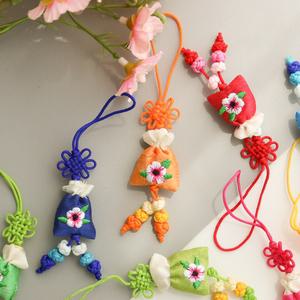 꽃자수 복주머니 미니 매듭 장식Y