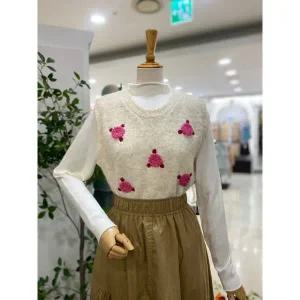 갤러리아 [레코브]꽃자수 니트베스트(LC31EYKV602X)