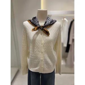 [SOUP](신세계 사우스시티) 스카프 세트 라운드 니트 가디건 (SBAGD30)