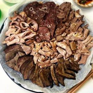 [부위 옵션선택]삶은 돼지내장모둠 슬라이스 400g 오소리감투 허파 염통 간 꼬불창
