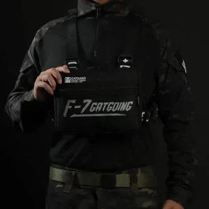 [콩심팥심]등산 아웃도어 체스트백 스포츠 운동 조끼 가슴 가방 남자슬링백