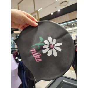 [나이키스윔](의정부점)블룸 러쉬 실리콘수모 블랙 NESSG121-001