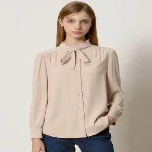 [쉬즈미스][패플단독][쉬즈미스(SHESMISS)] 페미닌 타이 프릴넥 블라우스 (택가