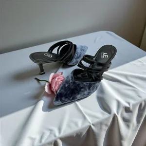 [갤러리아] 고세 데일리 여성 페미닌 더블스트랩 스틸레토 벨벳 뮬 GEO5F012 블루 6cm