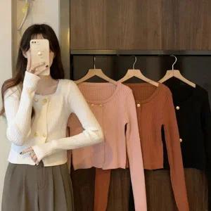 [하프클럽/]골드 더블 버튼 니트 가디건 라운드넥 세로골지 실내외 아우터