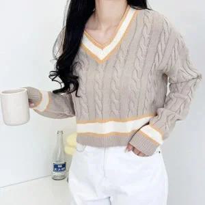 [하프클럽/]여자 브이넥 꽈배기 크롭 니트 티셔츠 DJW-KNA-SCAT1001-소라