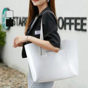 [하프클럽/]여성 앞면 빅 포켓 수납 포인트 데일리 숄더 쇼퍼백