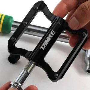 [하프클럽/셀러허브_여성트랜드패션]평페달 레드 자전거페달교체 경량평페