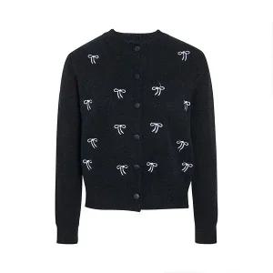 [JJ지고트](광주신세계)리본 자수 라운드넥 가디건 GRAN1CD131