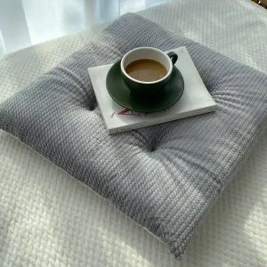 [한스갤러리]도브 극세사 방석 사각 식탁 의자 사무실 쿠션 겨울 방석