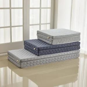 수면공학소 허리에좋은 탄탄한 3단 접이식 매트리스 생활방수 바닥 토퍼 수면 매트 (9cm)