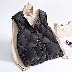 [아이우먼] 퀼팅패딩브이배색베스트 DKJ861M312 빅사이즈