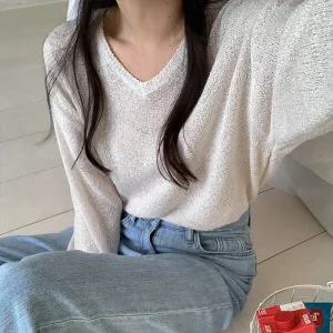 [코코블랑] 린넨 부클 브이넥 니트