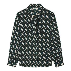 [롯데백화점]베스띠벨리 셰브런패턴리보블라우스_BJBAI2414