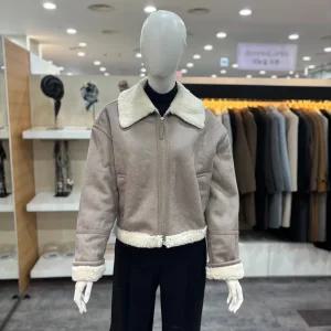 [쉬즈미스]퍼 카라 페이크 무스탕 자켓 SWUJKO42020