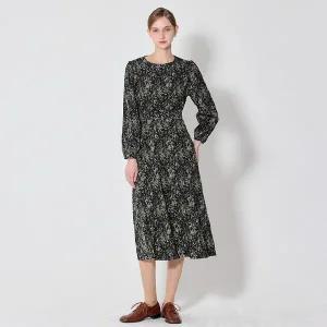 [르샵][르샵(LeShop)] 꽃줄기 리본 라운드 롱원피스 (택가격 99000원)