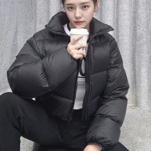 트렌디 스타일리쉬 여자 하이넥 크롭탑 패션 패딩