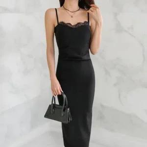 [다잇템] 여성 스트랩 잔주름 슬림핏 코디 일자 레이스 롱드레스