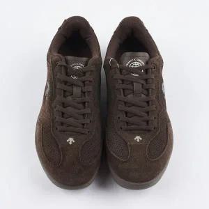 [하프클럽/데상트]데상트 공용 엣지 코트 파워그립 슬림 스니커즈 SP423LSNO8