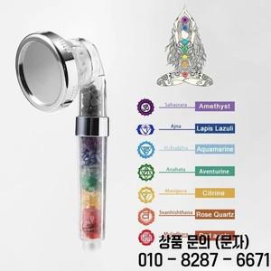 7차크라 크리스탈 샤워 헤드   스파 같은 경험을 위한 천연 자수정 및 로즈 쿼츠 원석 고압 물 절약