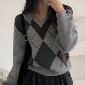 [코코블랑] 데츠 아가일 브이넥 니트