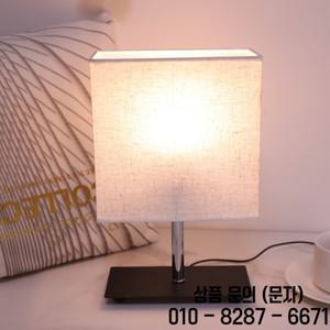 침실 공부방 및 거실에 적합한 세련된 USB 전원 조도 조절이 가능한 책상 램프 따뜻한 색상의