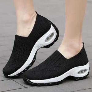 캐주얼 여성슬립온 워킹화 효도화 키높이스니커즈