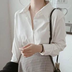 [하프클럽/]세련된 시그니처스타일 기본적인 칼라 스타일링 심플 톱셔츠