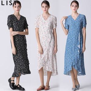 [리스트(LIST)] 로맨틱 플라워 러플 브이넥 원피스 (택가격: 238000원)