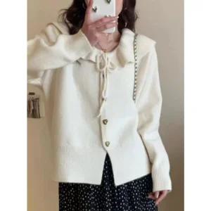 [라일리여성의류] Rly 여성 금장 버튼 케이프 니트 가디건 1P 귀여운