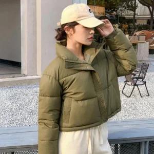 [라일리여성의류] Rly 여성 미니멀 베이직 오버핏 하이넥 크롭 숏 패딩