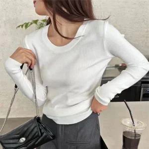 [하프클럽/]부드러운 U넥니트티셔츠