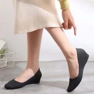 베이직 셔링 디테일 방수효과 여성 3CM 미들힐