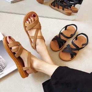 쫀득창 스트랩 여름 샌들 데일리 휴양지 발편한 휴가