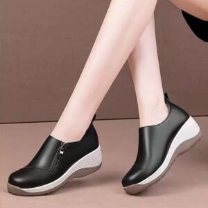 피카소 폭신 편안한 키높이 수제 소가죽 지퍼 사선 슬립온 컴포트화