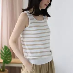 [웬디즈갤러리]리아 스트라이프 나시 니트 NKN121