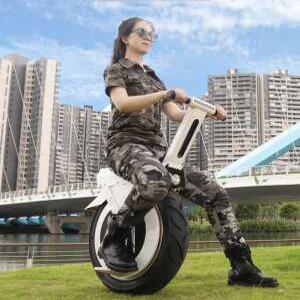 앉아서 타는 전동휠 대리 기사 운전 외발 스쿠터 전동