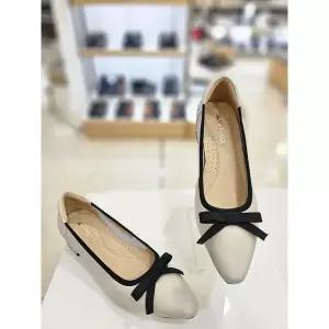 [탠디]귀여운 리본장식 편한쿠션 3CM플렛구두X24203IVORY_BH_BP