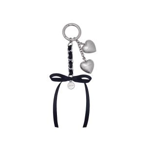 [제이에스티나] J.LETTER 하트체인키링 SI (JEACEA5BS976SI360)