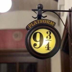 벽걸이 발광 선물 시계 해리포터승강장 와4분의3 소품 일반 라이트 승강장 램프