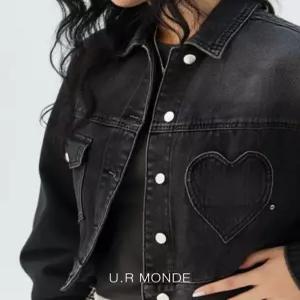 [유아몽드]카라넥 빈티지 하프크롭 숏 데님 자켓 간절기 데님 아