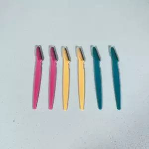 눈썹정리 눈썹칼