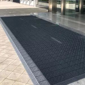 조립식 현관매트 출입구 먼지제거 미끄럼방지 논슬립 베란다 코일 바닥고무 아파트 계단 사무실 신발털이