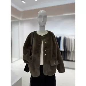 [롯데백화점]SOUP 노카라 페이크퍼 자켓  SBADB81B