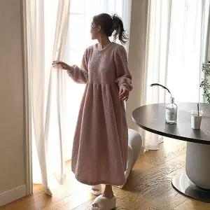 [미나그램] 방방 덤블 뽀글이 퍼프 수면롱원피스