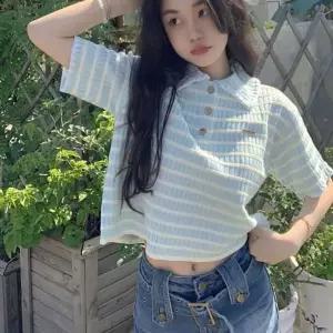 [하프클럽/]레이디스 줄무늬 셔츠칼라 발랄한 하프티 탑 빅핏스테디 박스핏