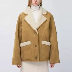 [롯데백화점]리스트 와이드 카라 부클 무스탕(TWUJKO82040)