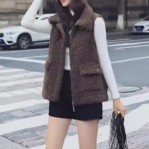 [콩심팥심]VIDS-SS1122 하이넥 버클 뽀글이 조끼