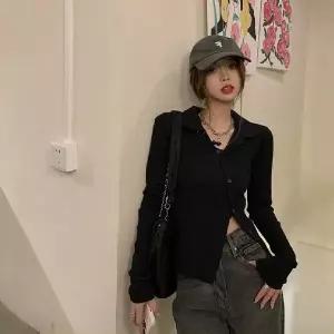 [하프클럽/]사선 카라 데일리 니트 골지