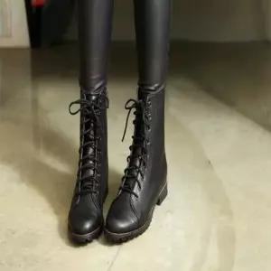 플랫슈즈굽 워커부츠 레이스업 둥근코 지퍼